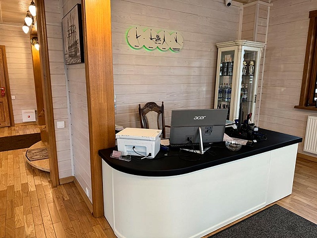 Ресепшн и гостиница