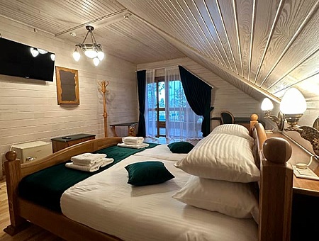 Номер Делюкс с балконом