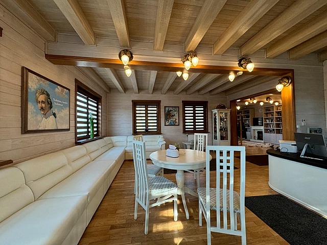 Ресепшн и гостиница