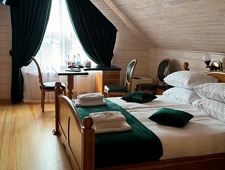 Двухместный